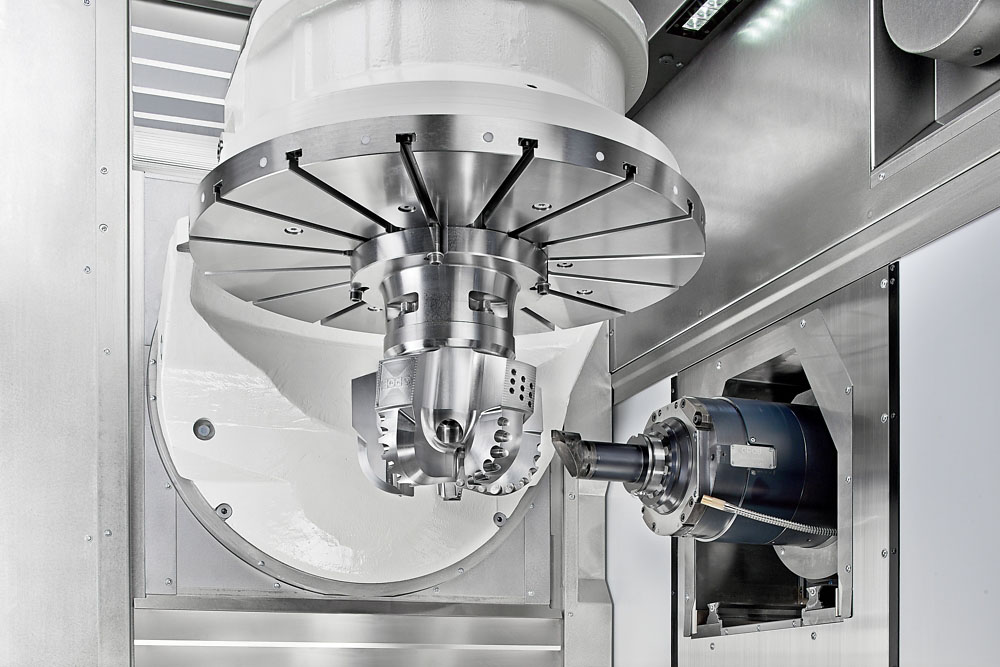 GROB automates manufacturing of CNC machines for the automotive