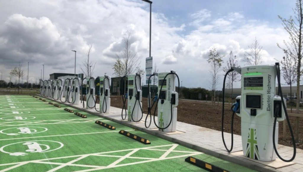 UK’s largest electric vehicle highpower charging motorway site opens